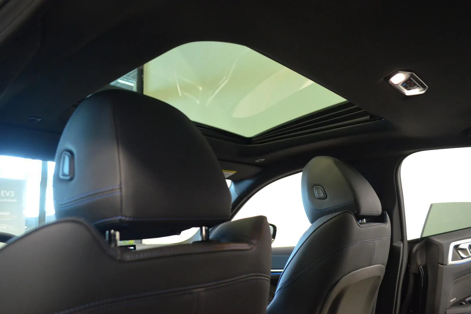 BMW I4 M60 SSK-948 carousel image