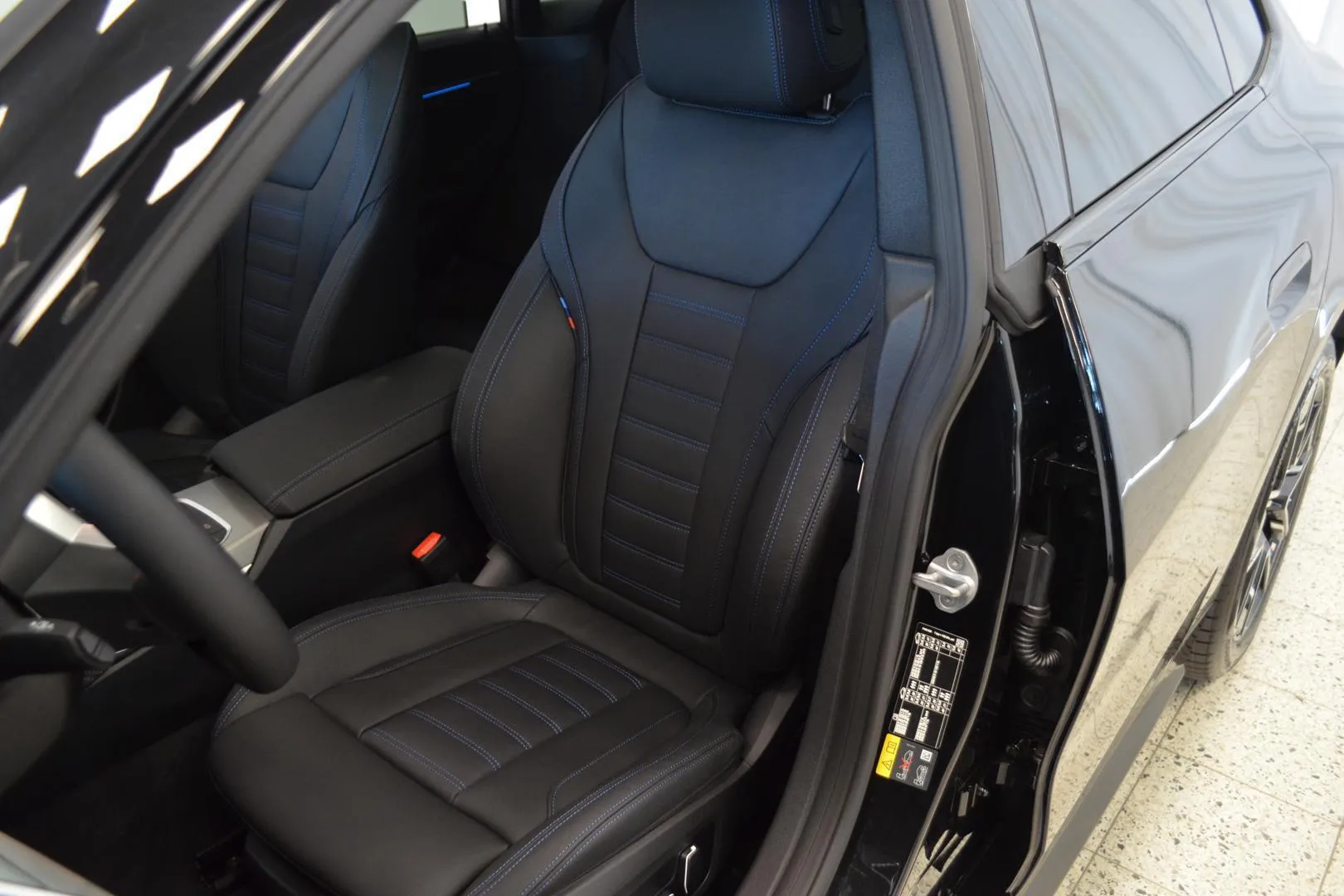 BMW I4 M60 SSK-948 carousel image