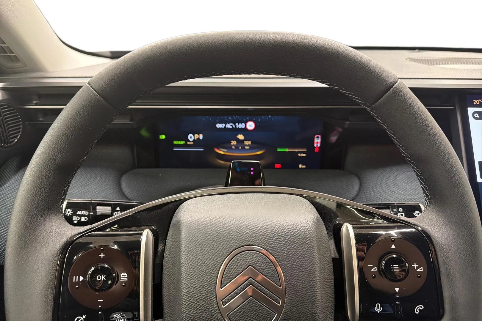 Citroen e-C5 Aircross YMM-172 carousel image