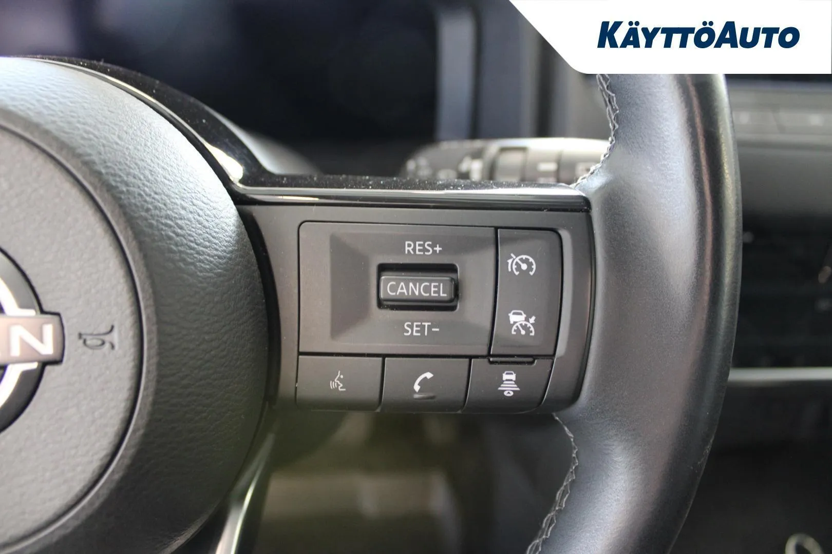 Nissan Qashqai FSP-941 carousel image