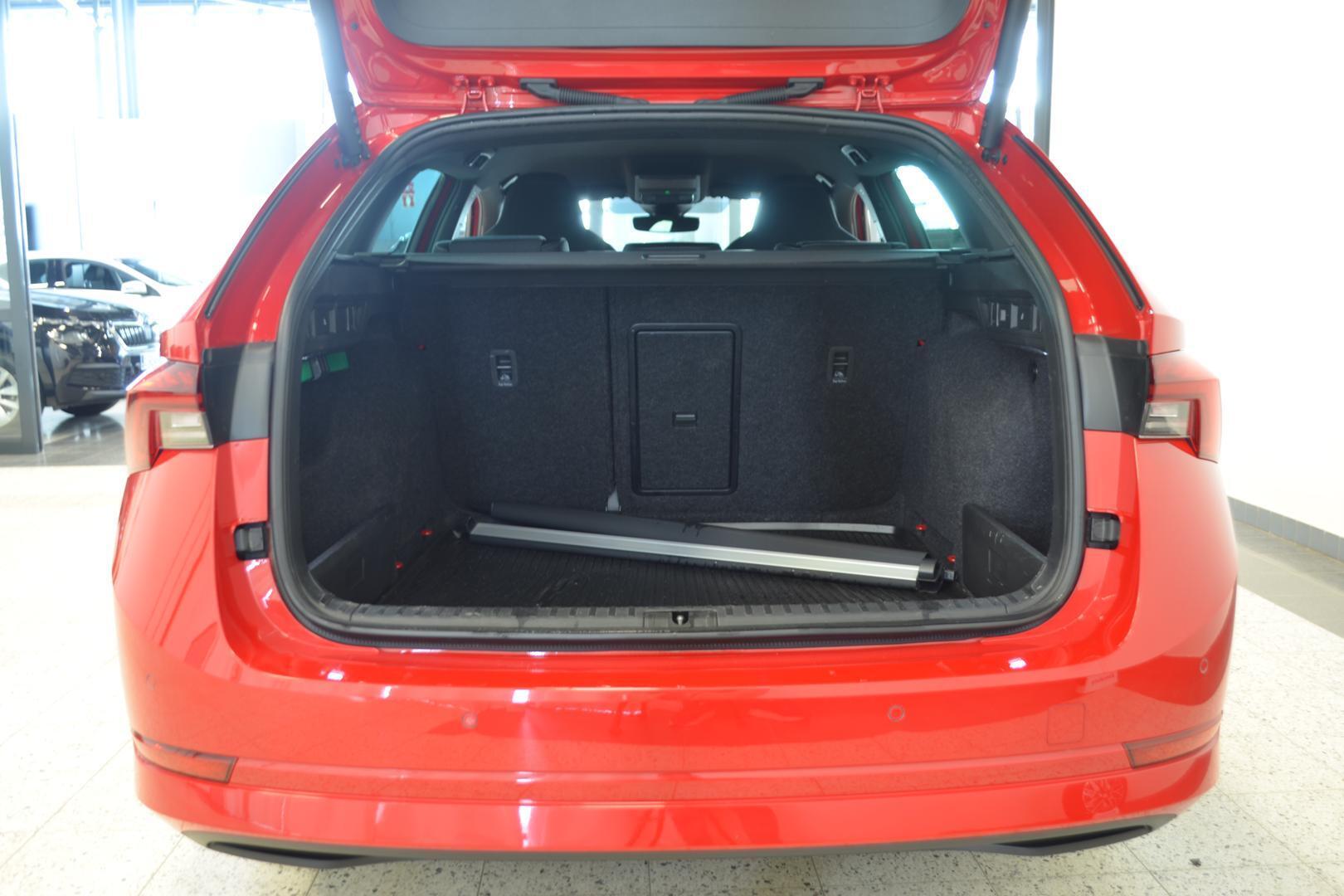 Skoda Octavia 2024, kuva 7/27