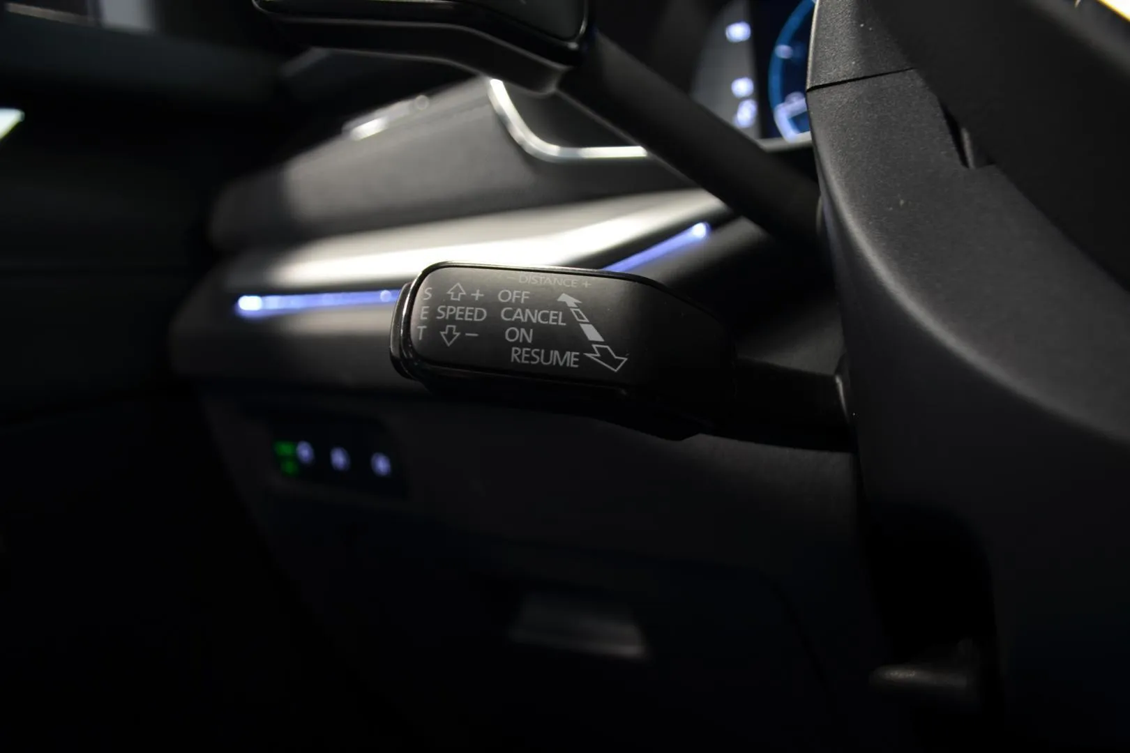 Skoda Octavia MVJ-762 carousel image