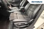 Mercedes-Benz CLA YJJ-982 carousel thumbs