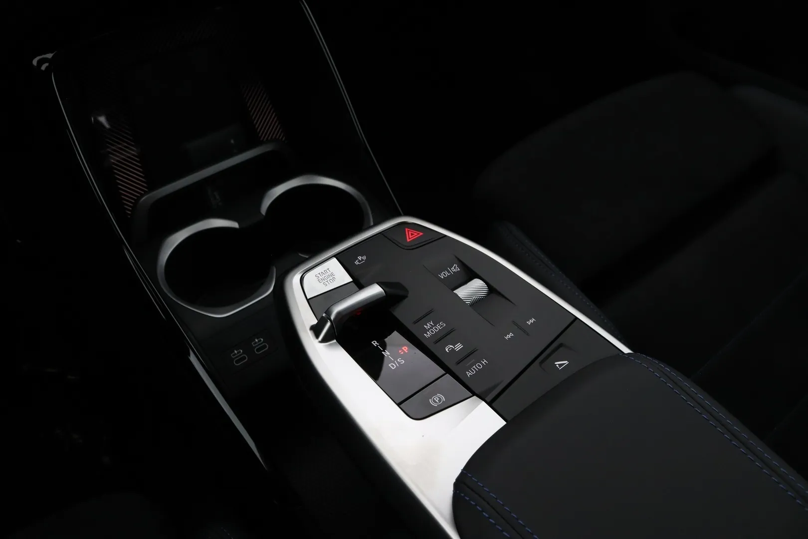 BMW X1 SSN-380 carousel image