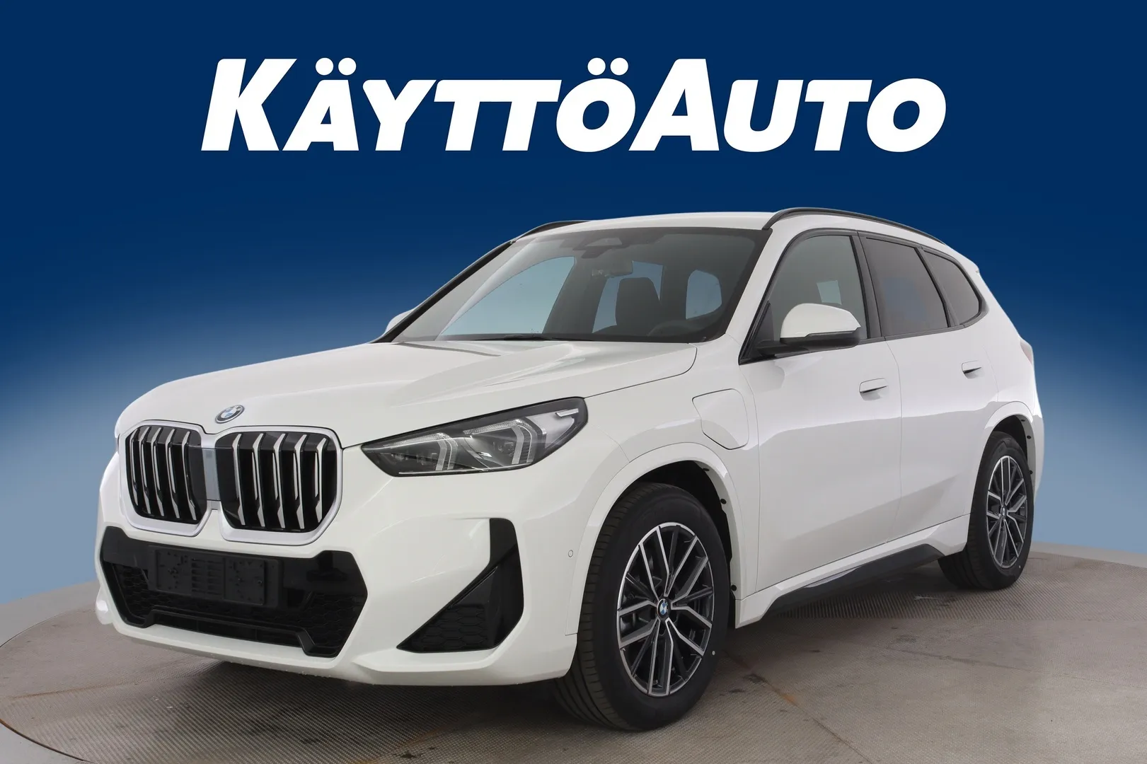 BMW X1 SSN-380 carousel image