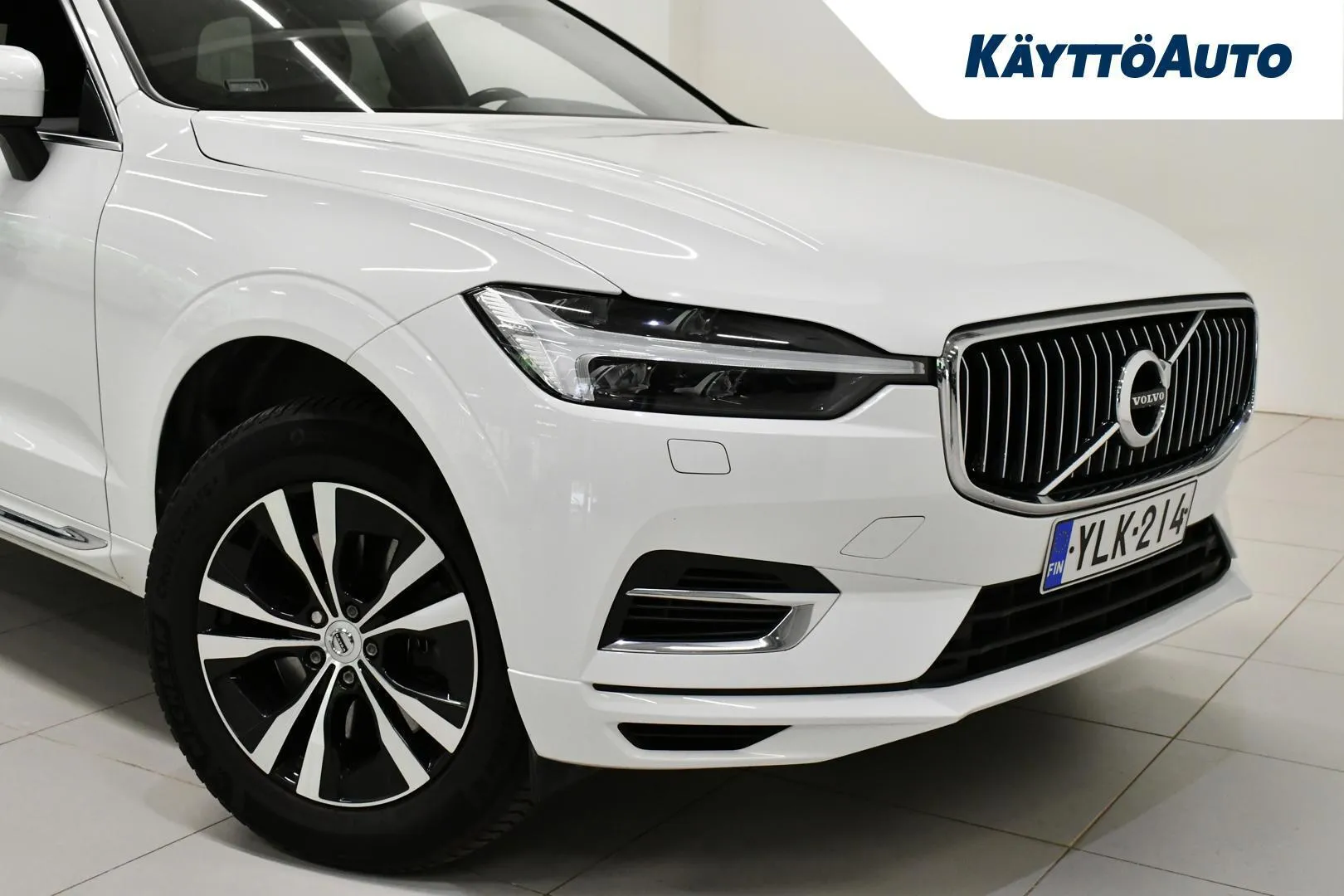 Volvo XC60 YLK-214 carousel image