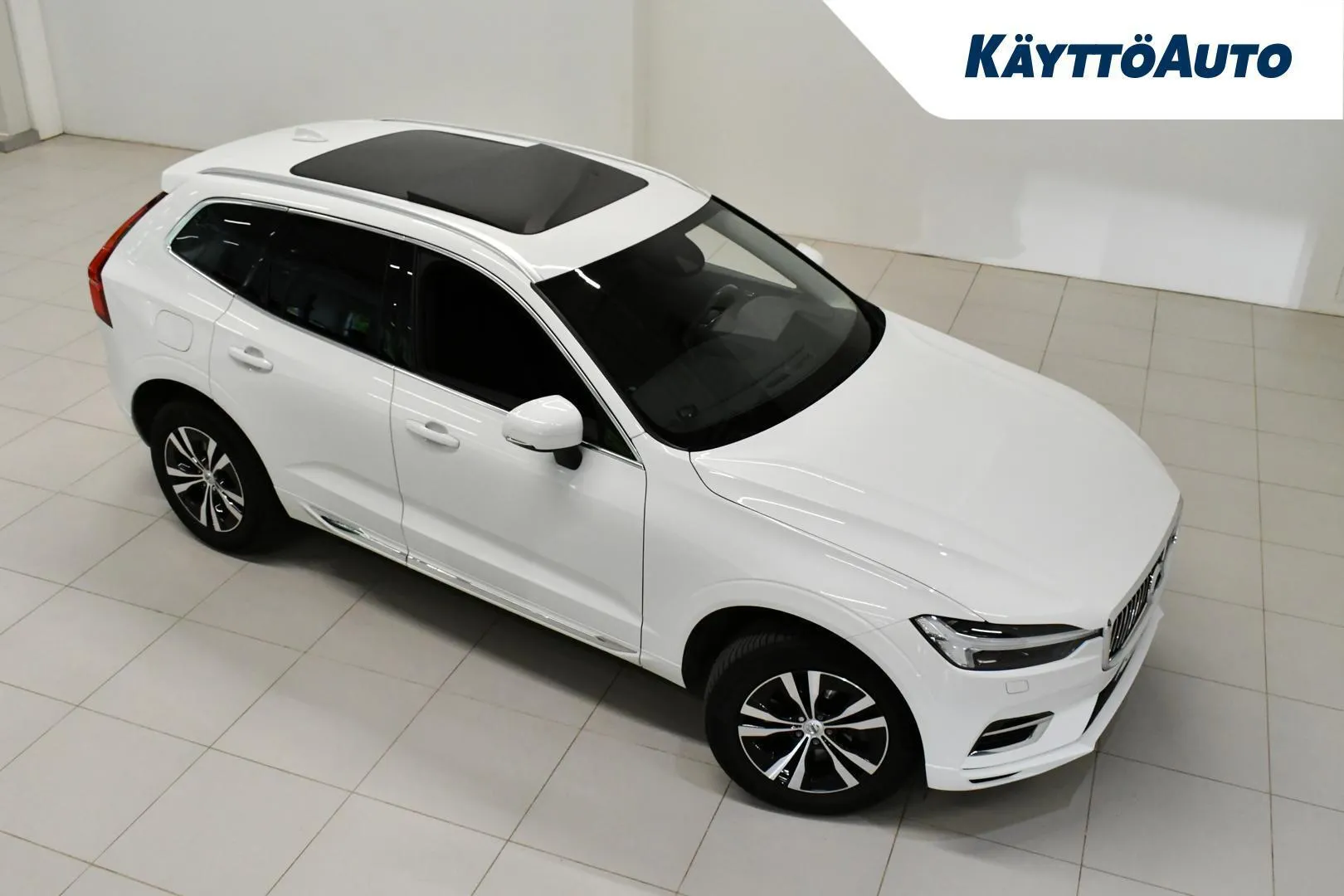 Volvo XC60 YLK-214 carousel image