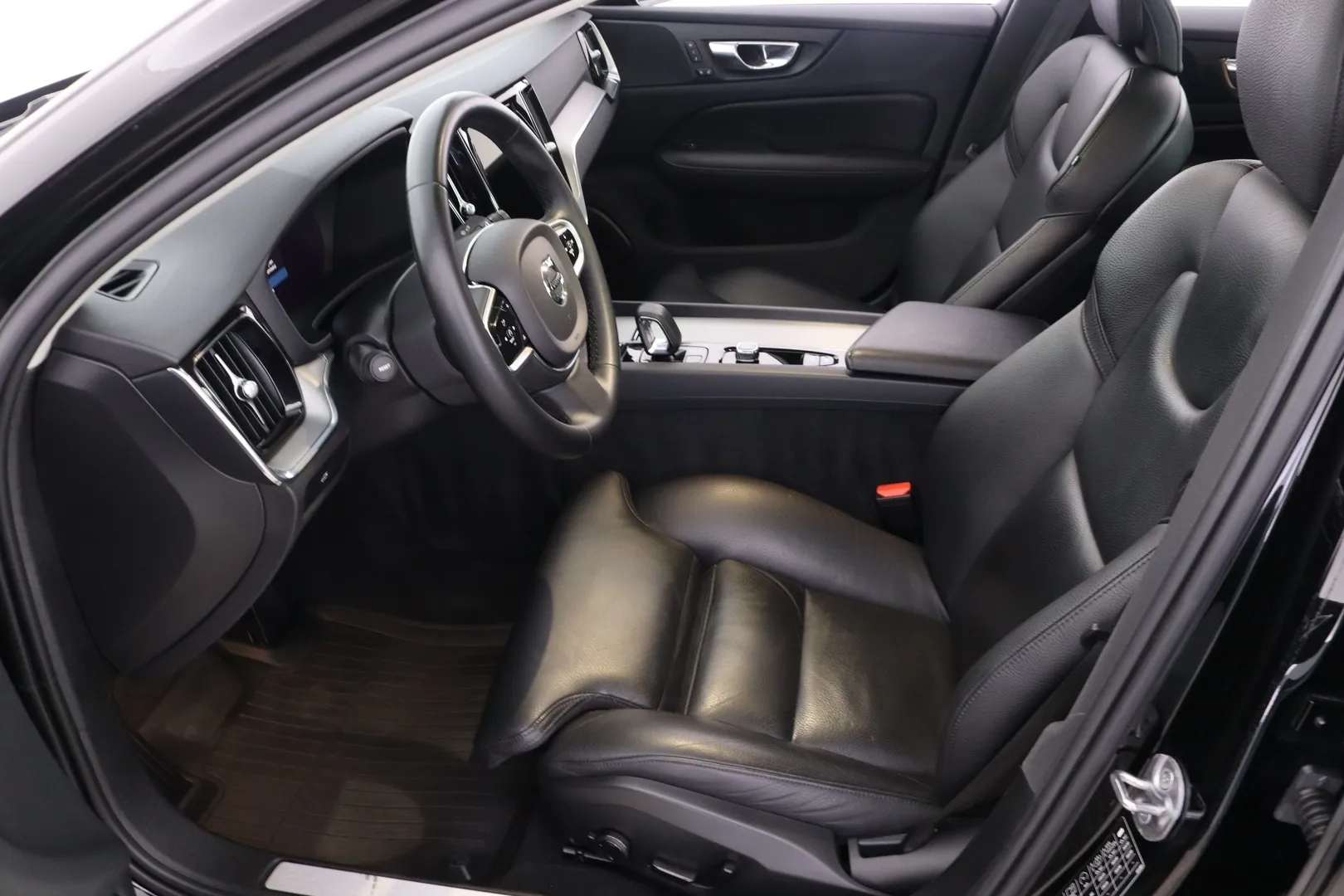 Volvo S60 XRT-424 carousel image