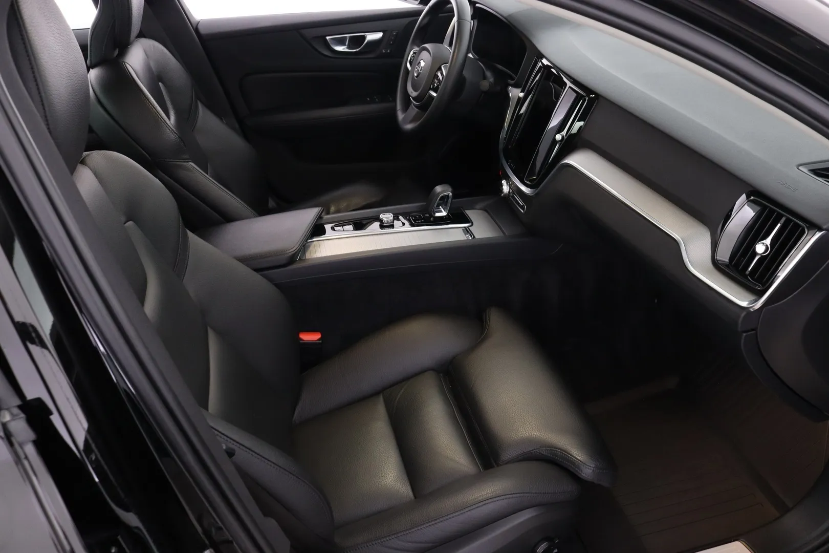 Volvo S60 XRT-424 carousel image