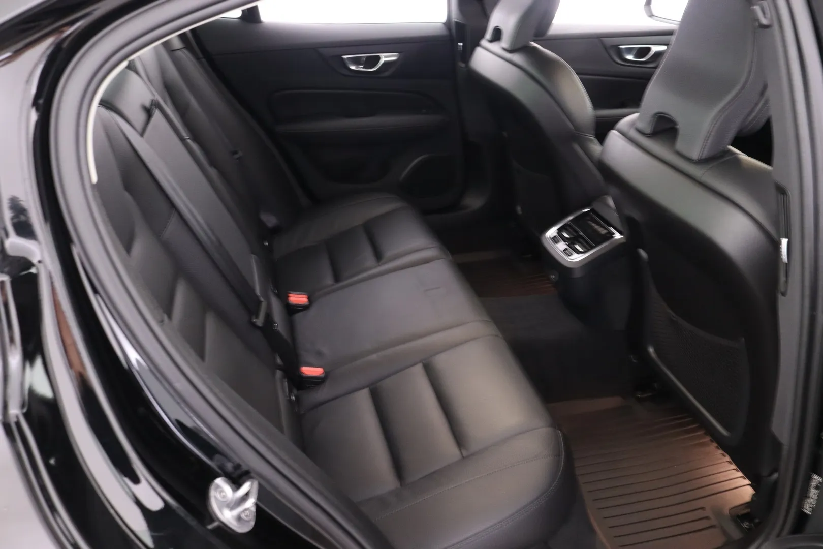 Volvo S60 XRT-424 carousel image
