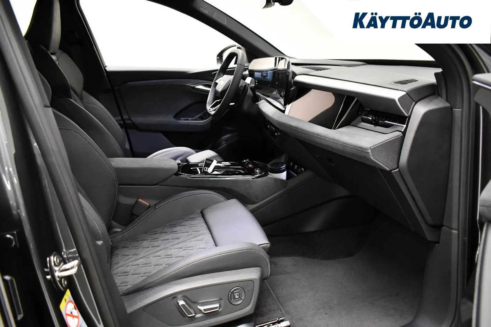 AUDI Q6 E-TRON ZRM-511 carousel image
