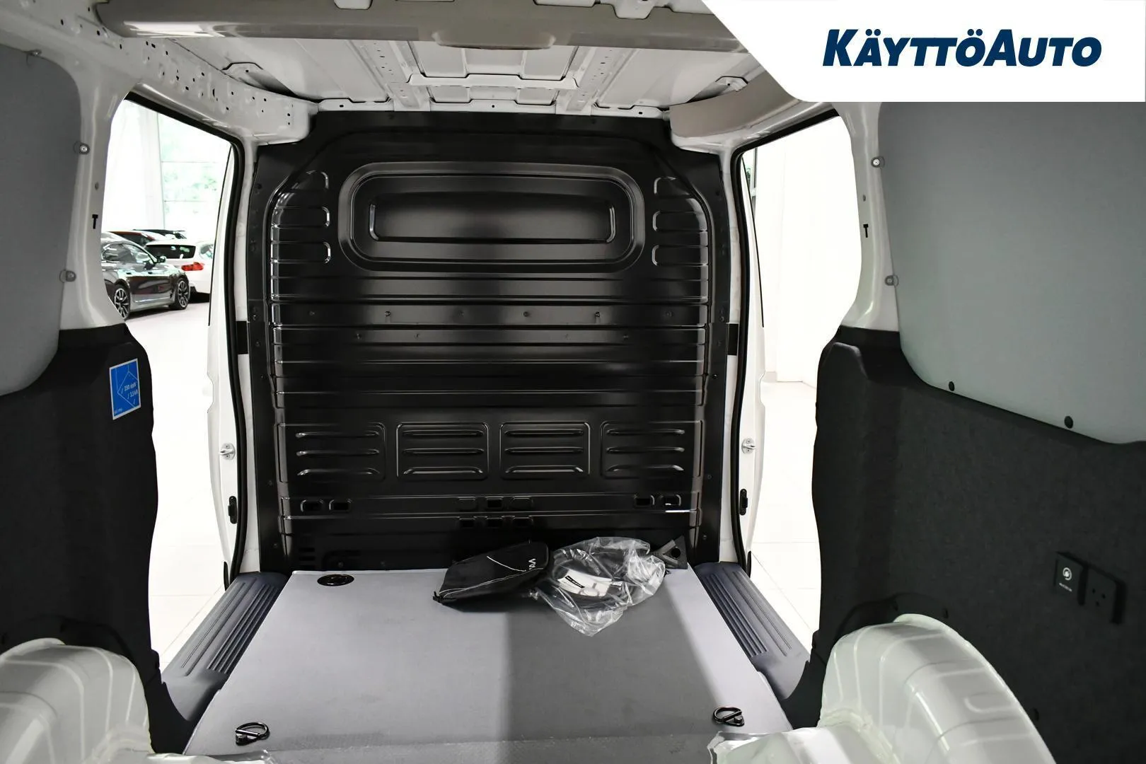 Kia PV5 Cargo KYP-850 carousel image