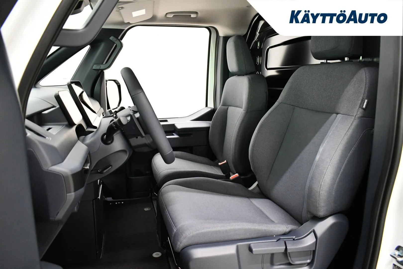 Kia PV5 Cargo KYP-850 carousel image