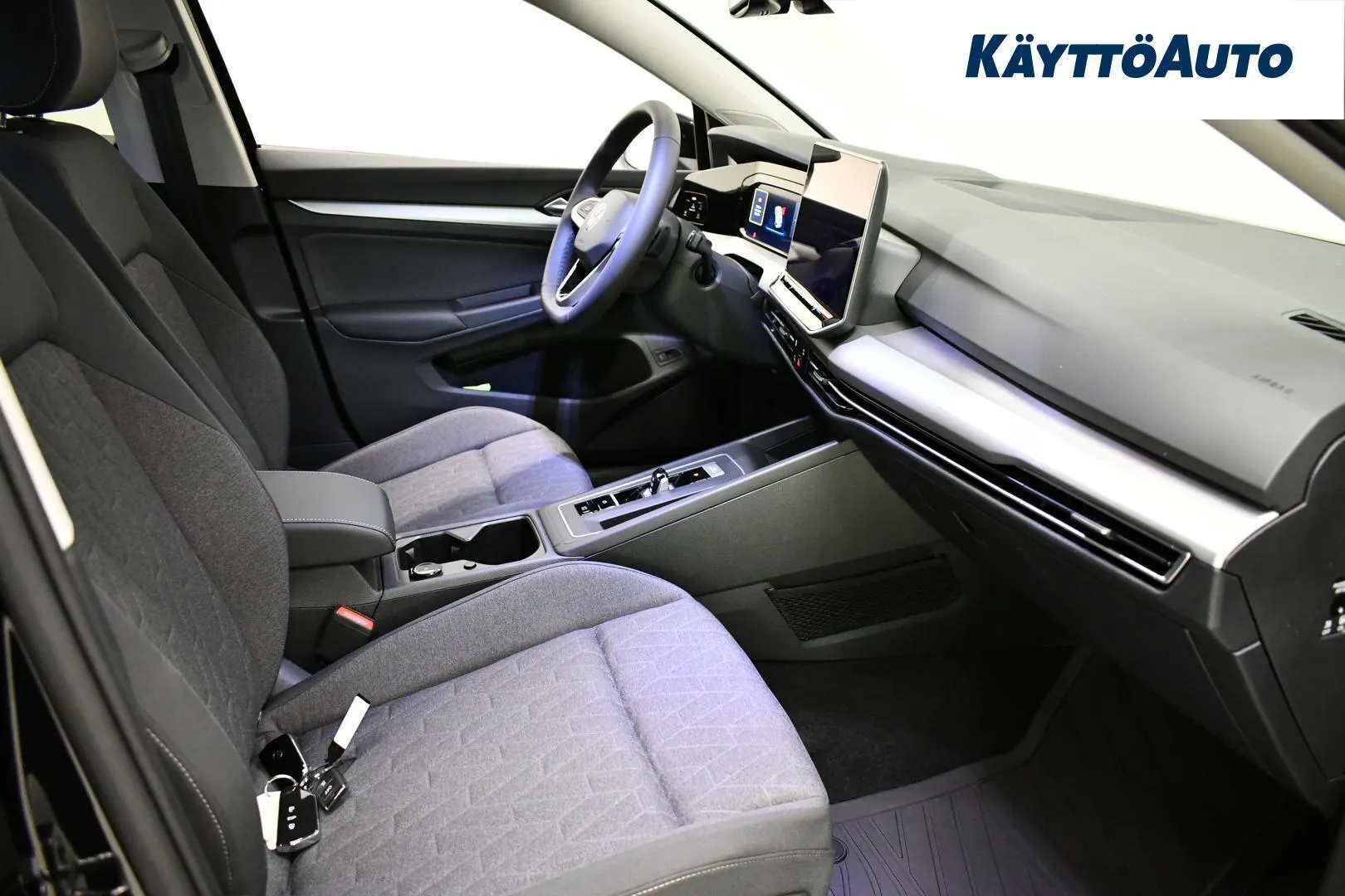 Volkswagen Golf SSN-157 carousel image