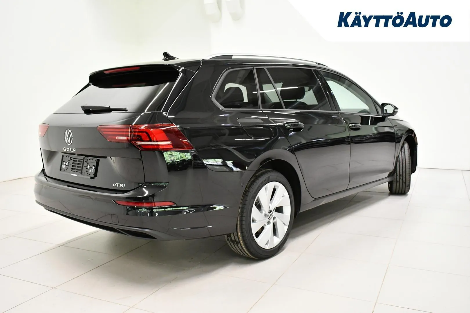 Volkswagen Golf SSN-157 carousel image