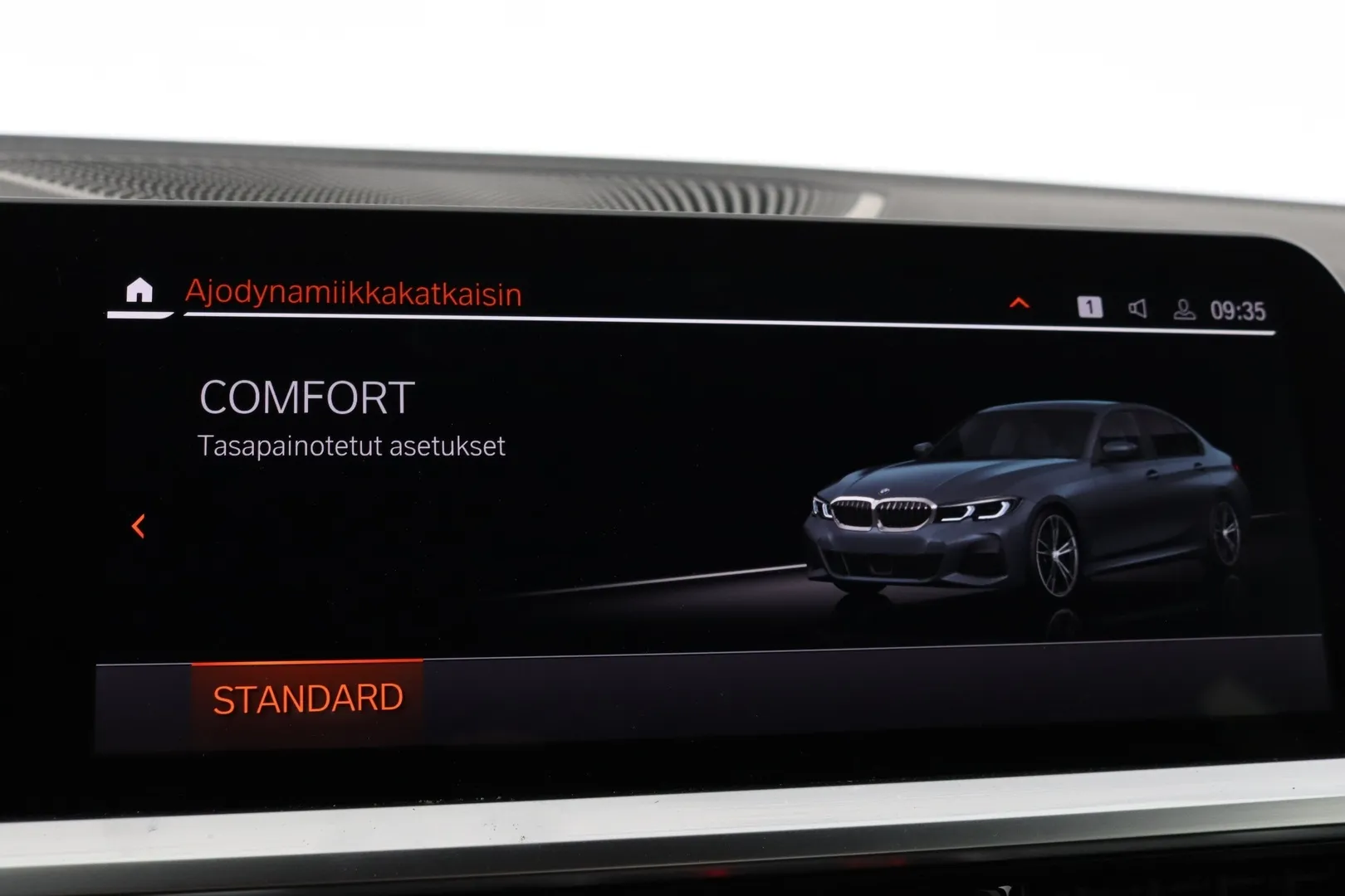 BMW 320 JMB-337 carousel image