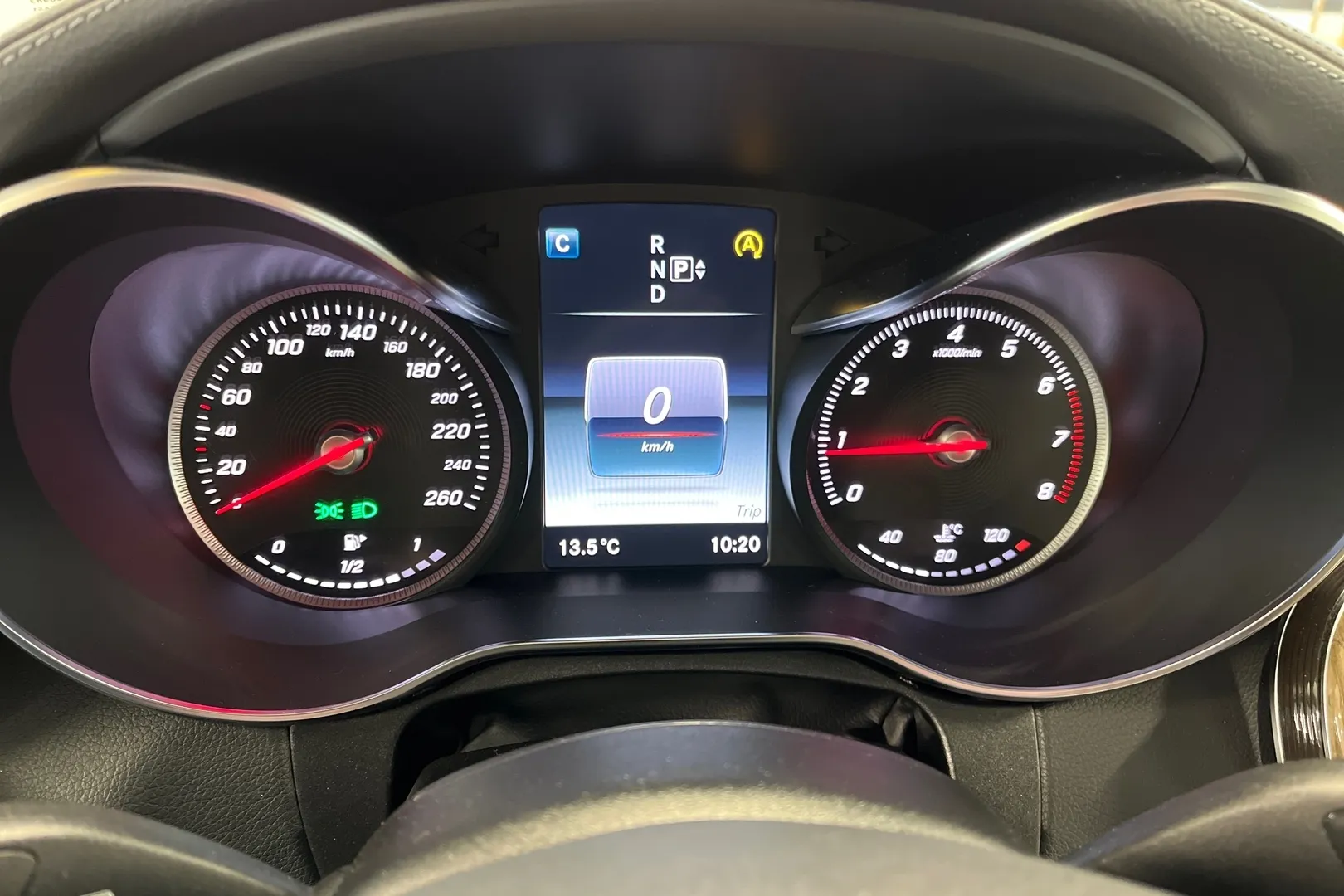 Mercedes-Benz C GLE-630 carousel image