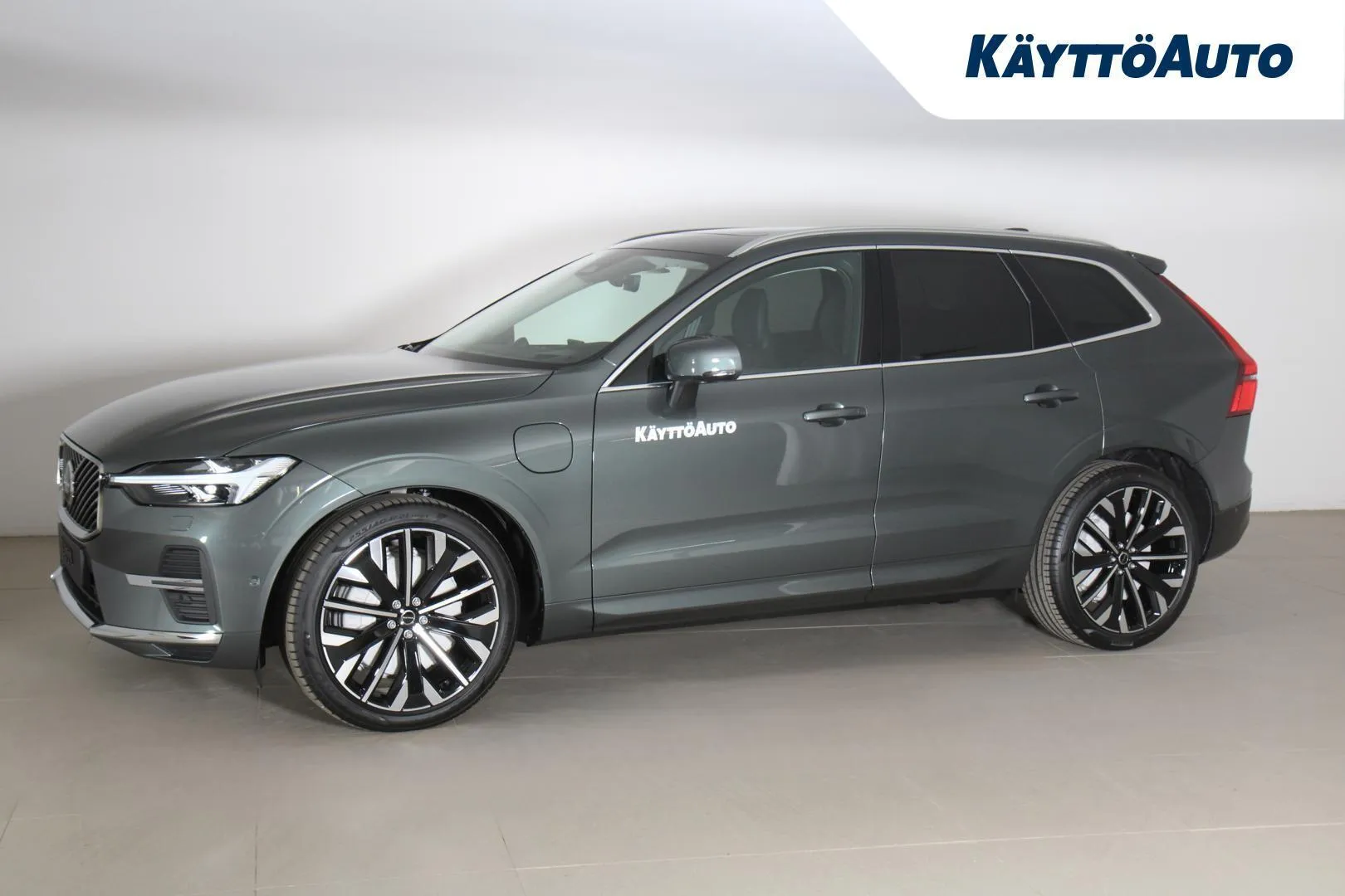 Volvo XC60 SSJ-668 carousel image