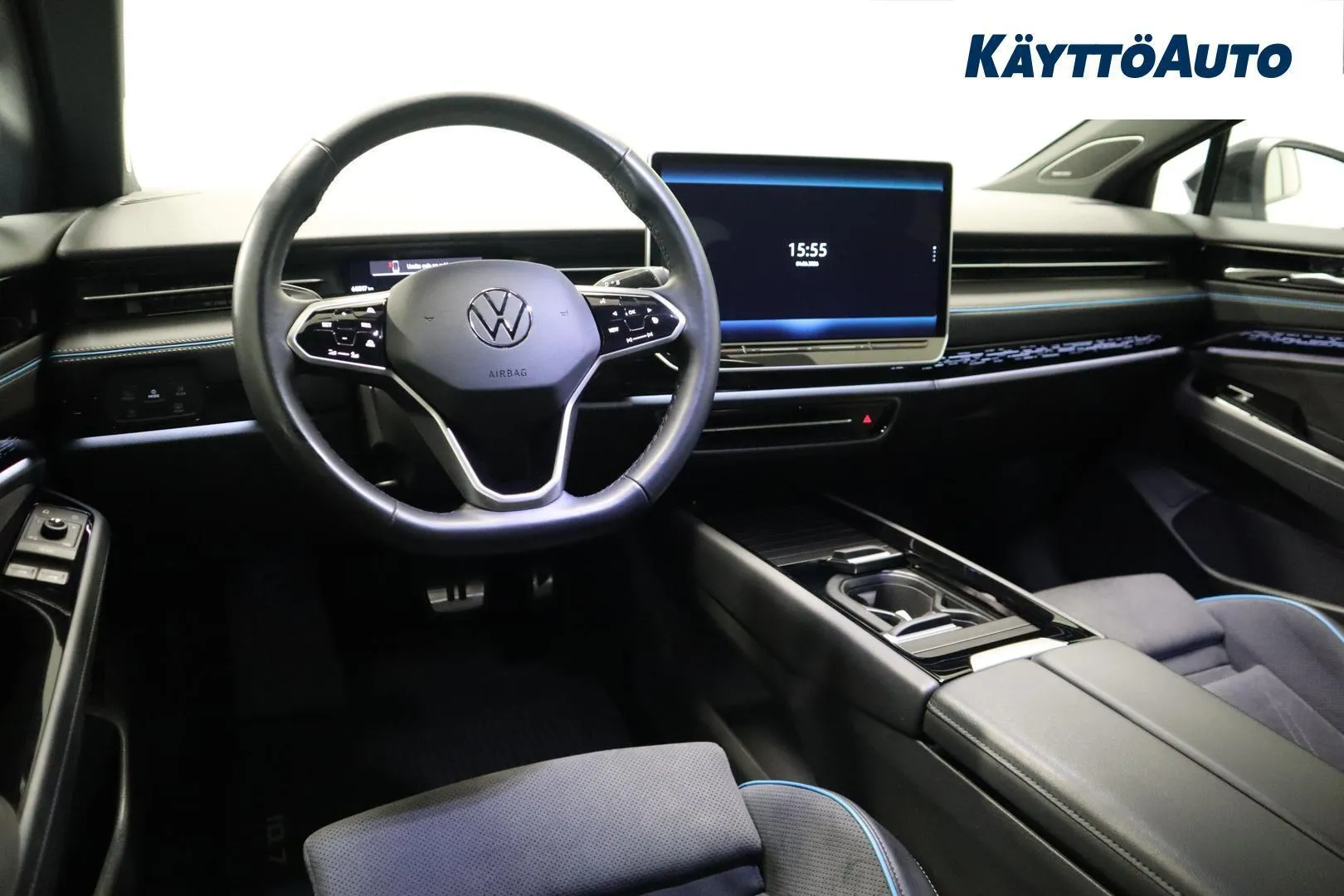 Volkswagen ID.7 CRS-561 carousel image