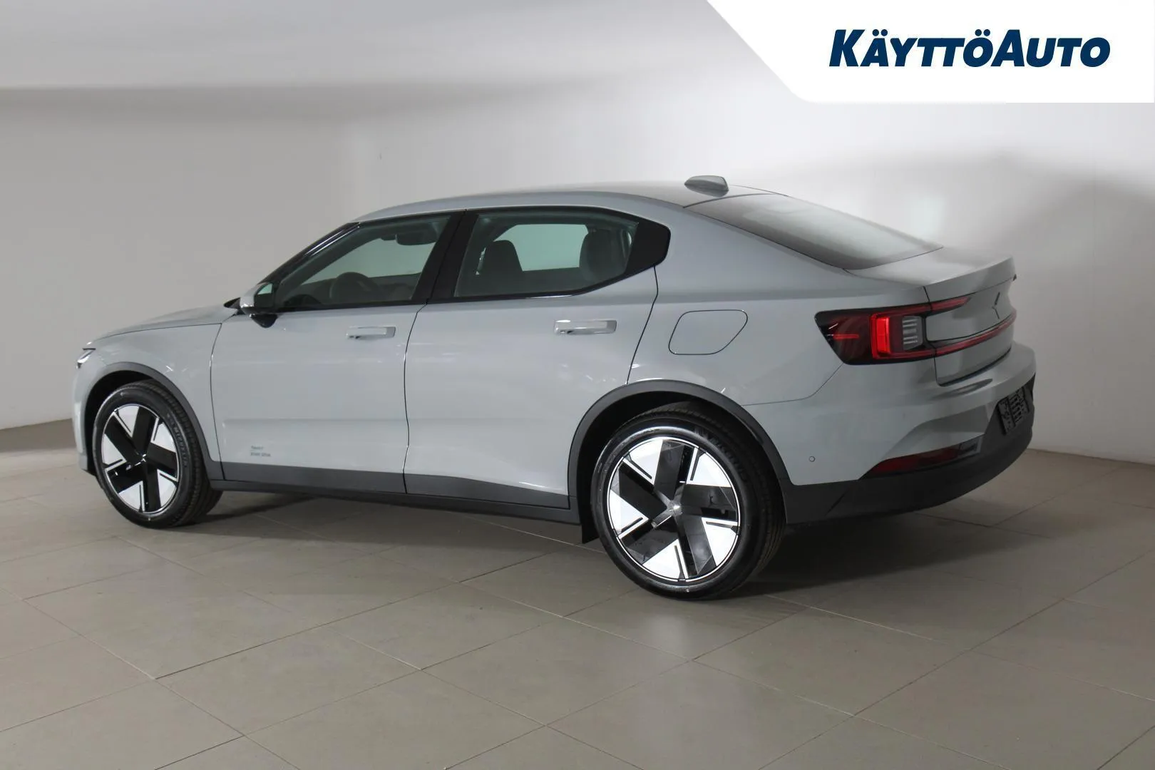 POLESTAR 2 ZRA-462 carousel image