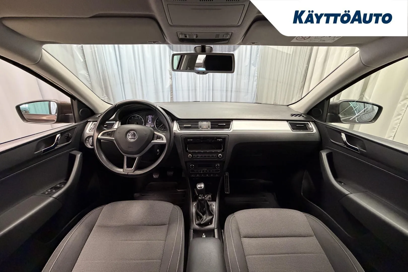Skoda Rapid CTL-446 carousel image