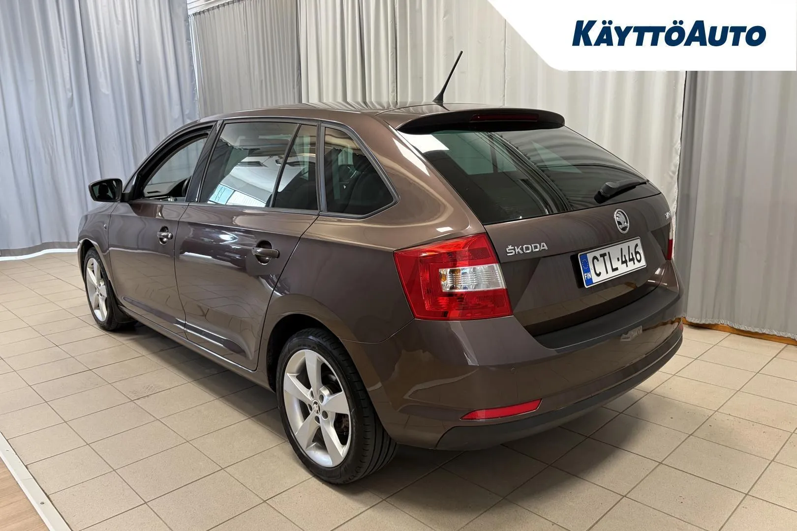 Skoda Rapid CTL-446 carousel image