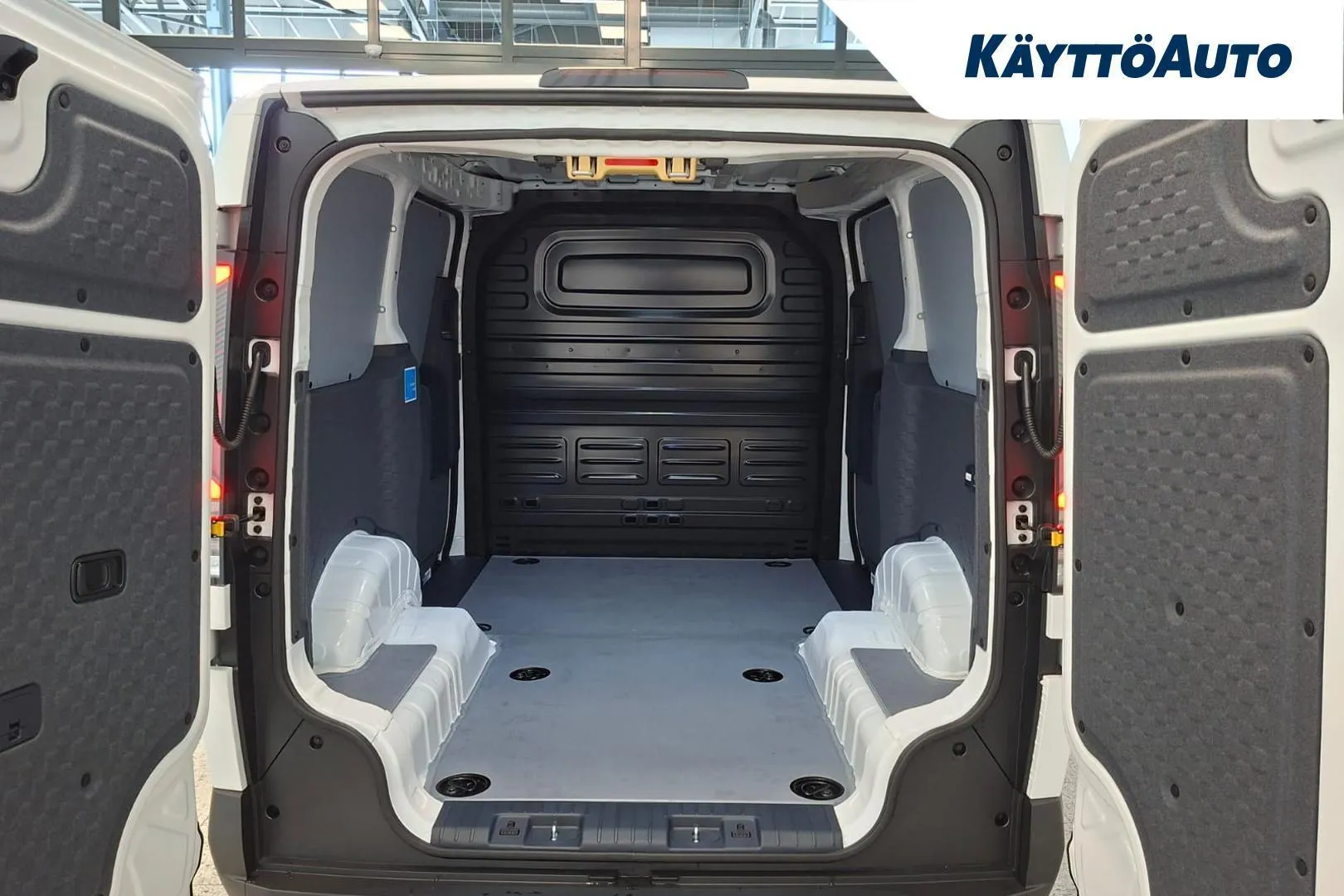 Kia PV5 Cargo NOT-938 carousel image