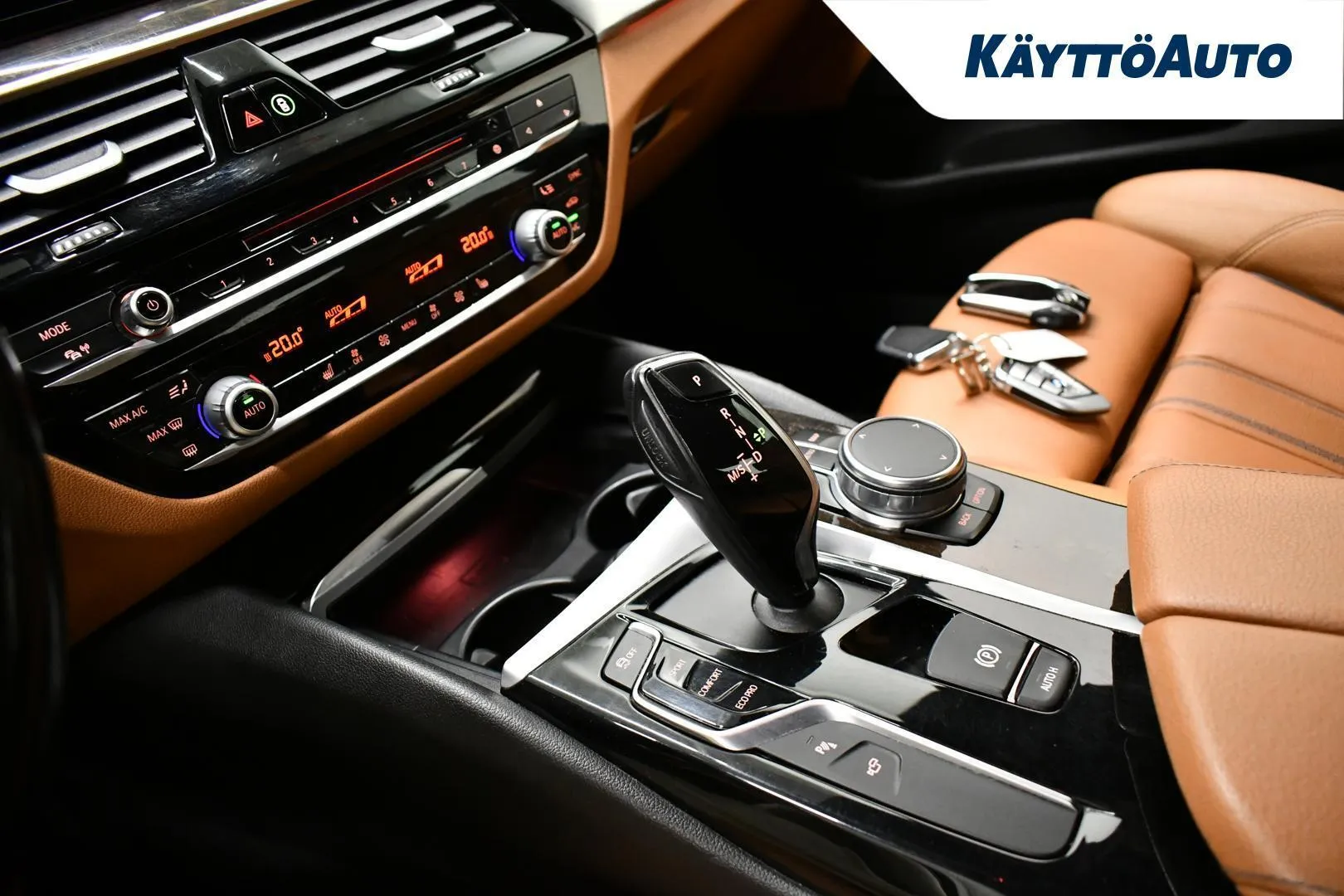 BMW 520 LNR-215 carousel image