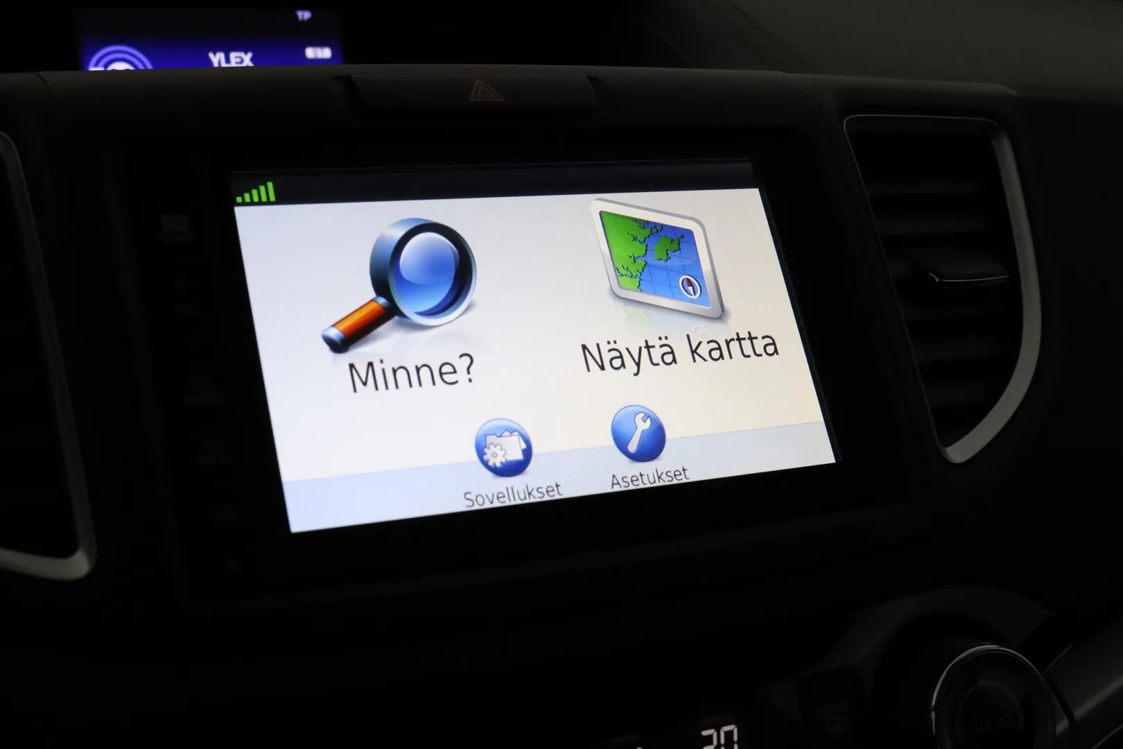 Honda CR-V GMN-898 carousel image