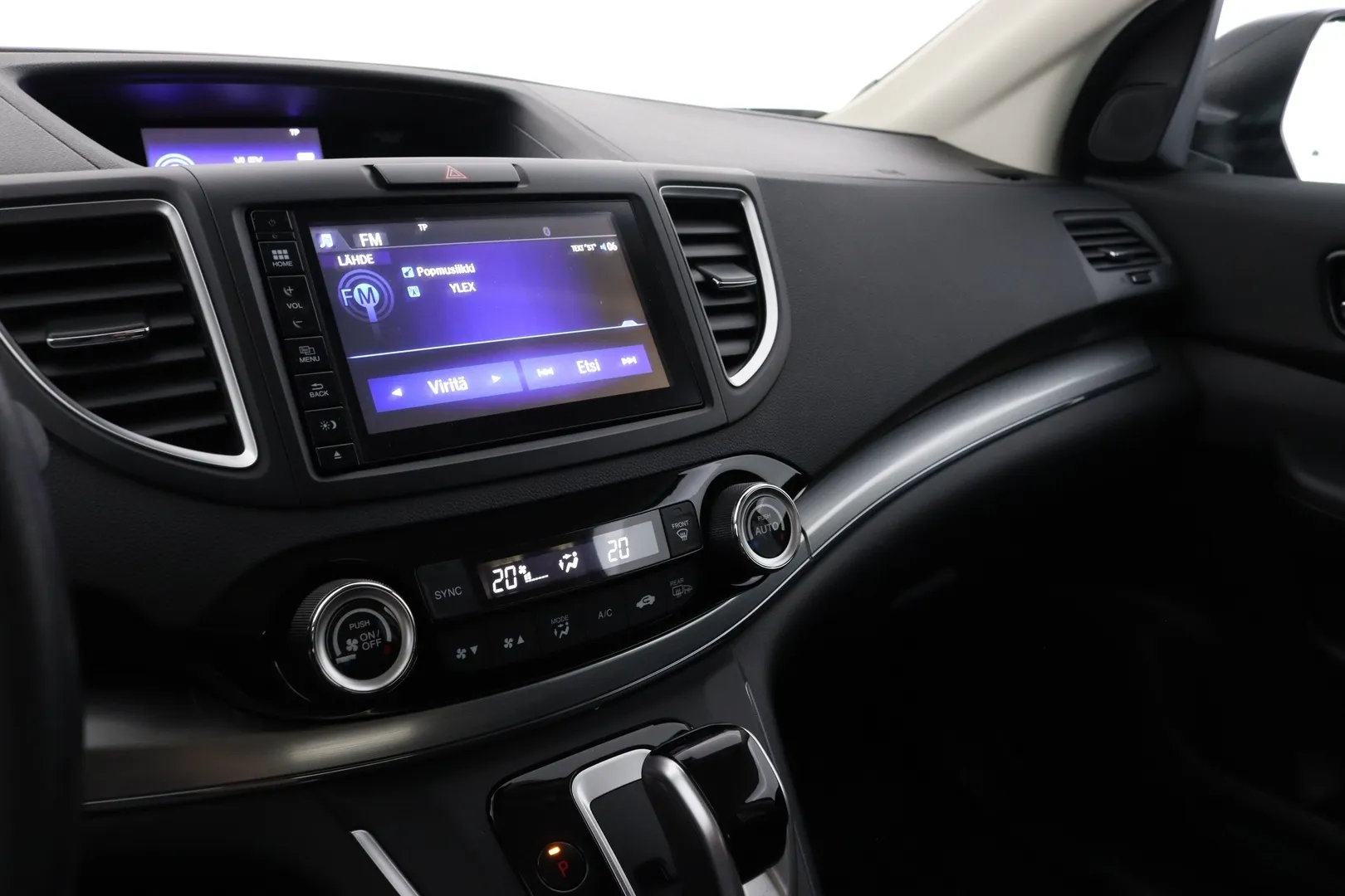 Honda CR-V GMN-898 carousel image