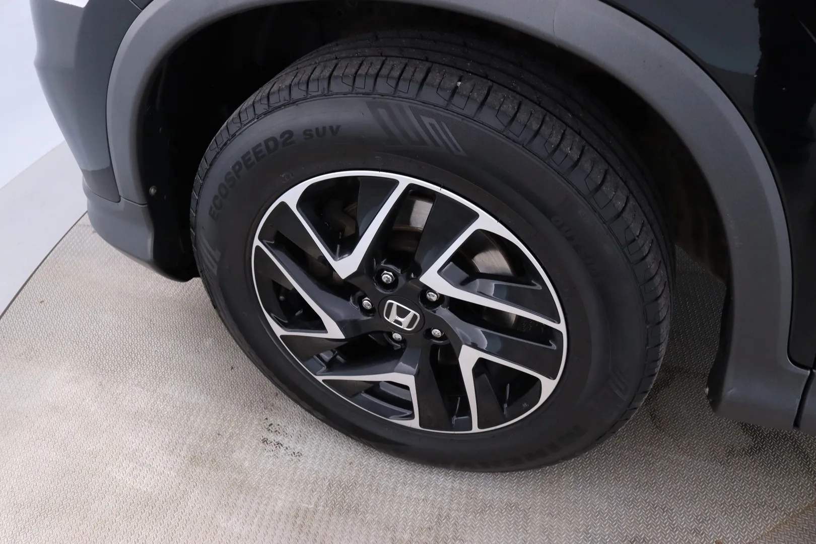Honda CR-V GMN-898 carousel image