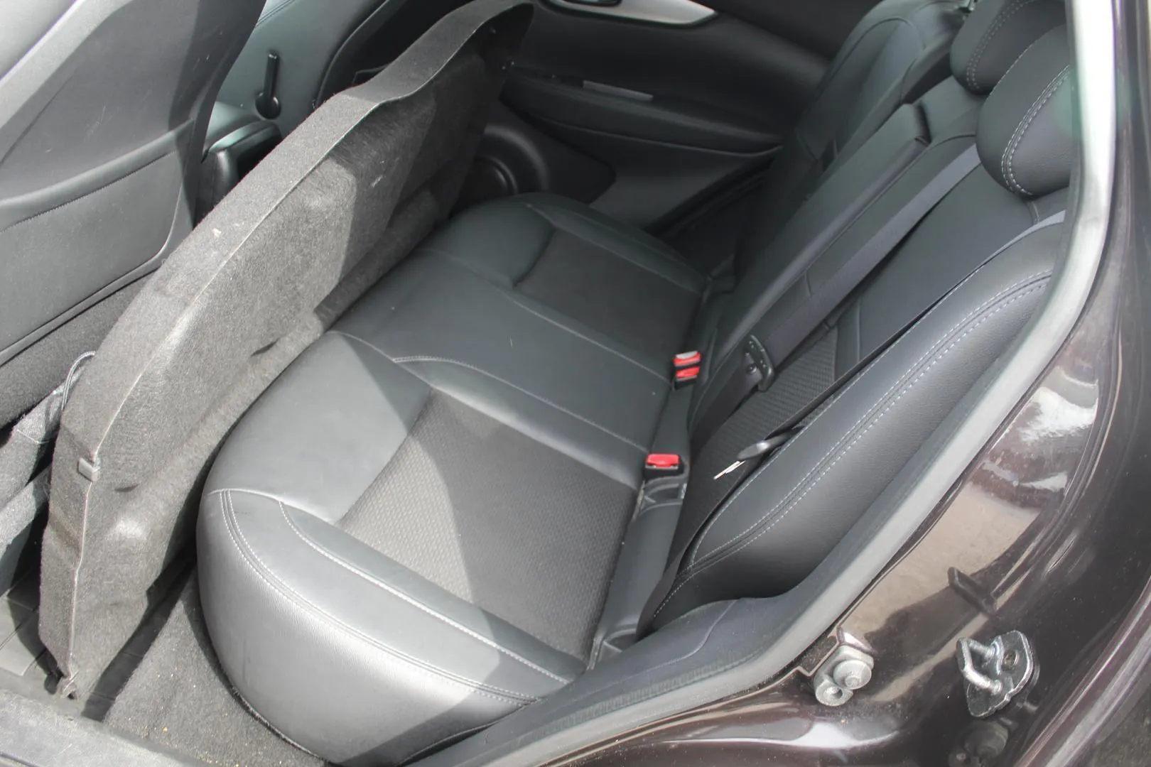 Nissan Qashqai BXX-363 carousel image