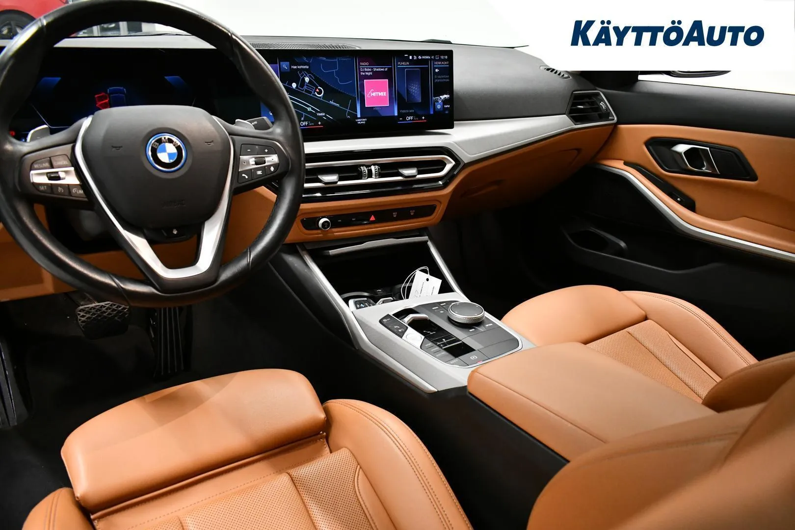 BMW 330 EUU-118 carousel image