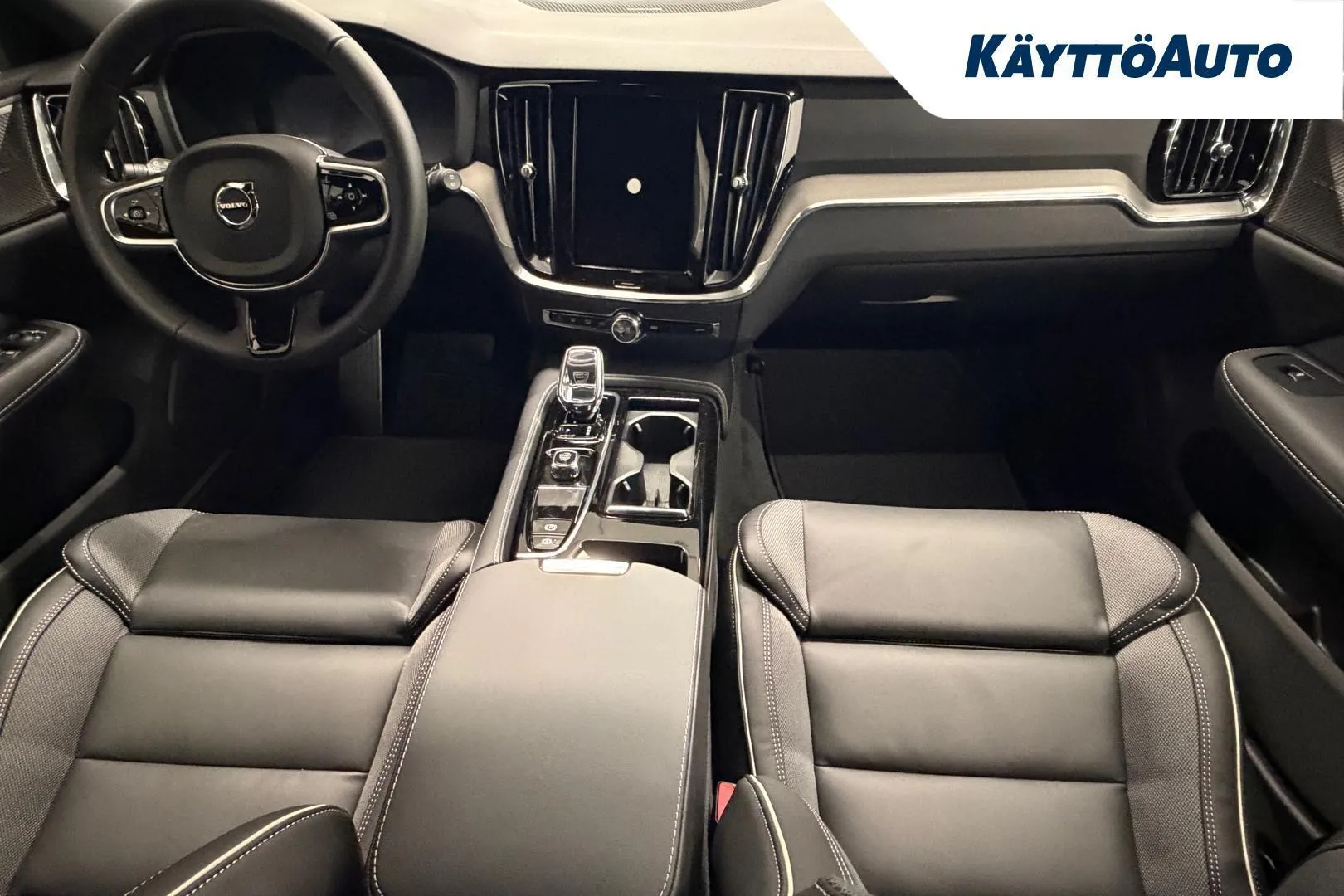 Volvo V60 KYS-196 carousel image