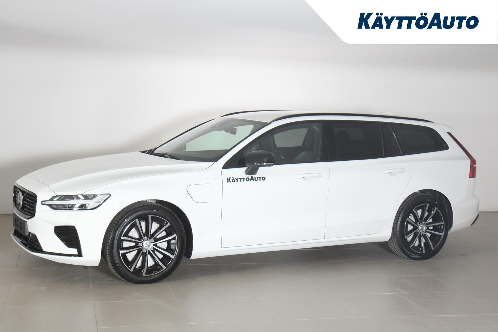 Volvo V60 T6 AWD Long Range Plus Dark 2027, photo 2/22