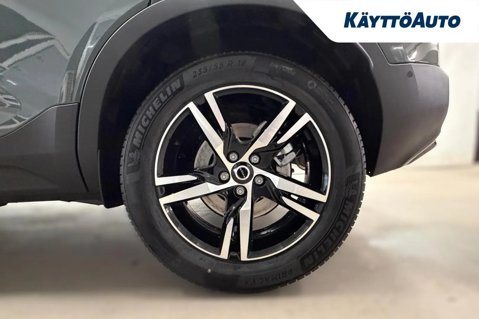 Volvo XC40 SZV-388 carousel image