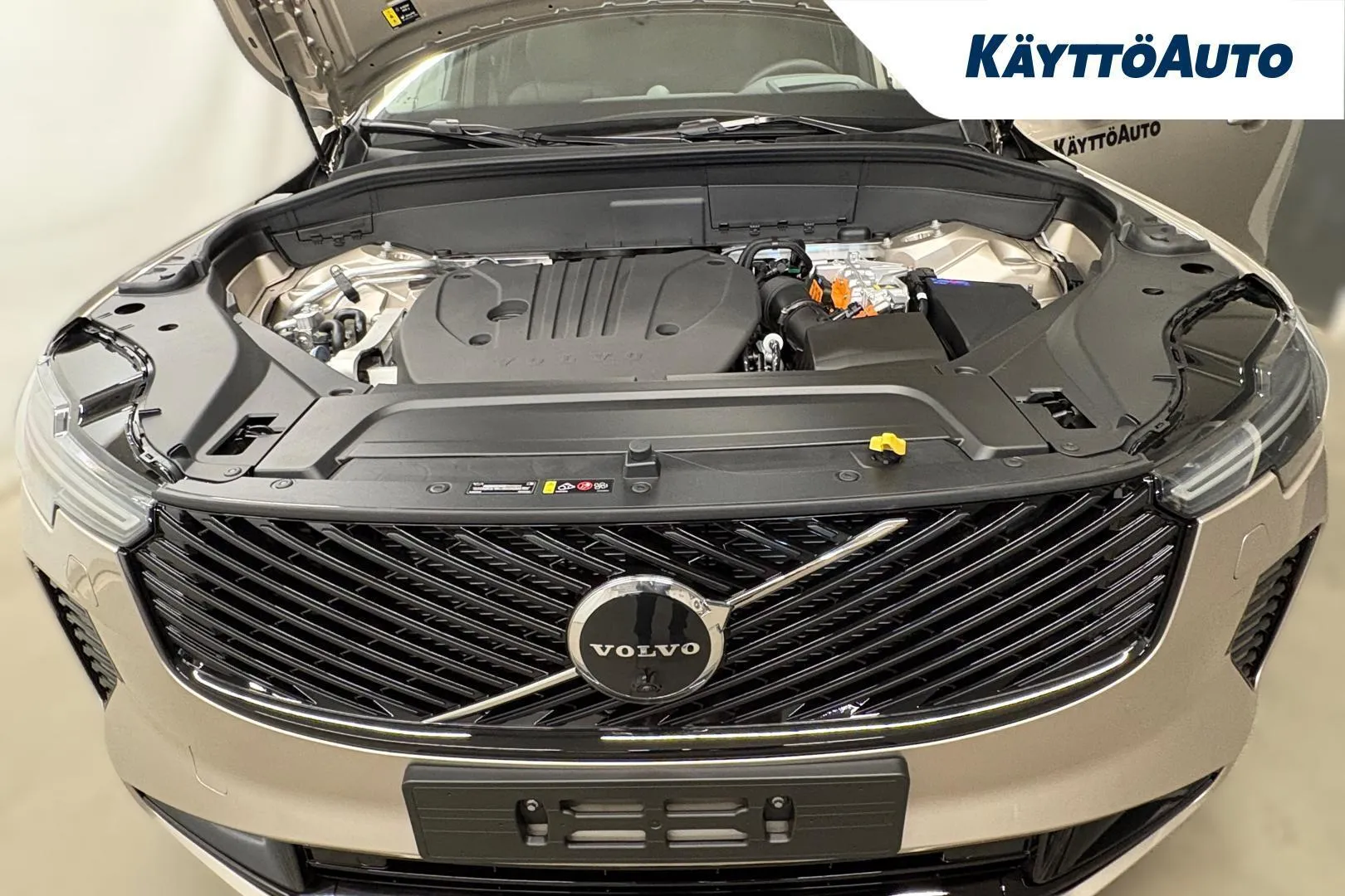Volvo XC90 SZS-717 carousel image