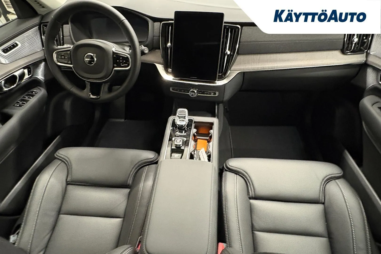 Volvo XC90 SZS-717 carousel image