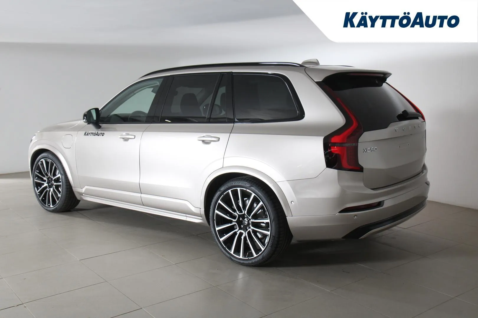 Volvo XC90 SZS-717 carousel image