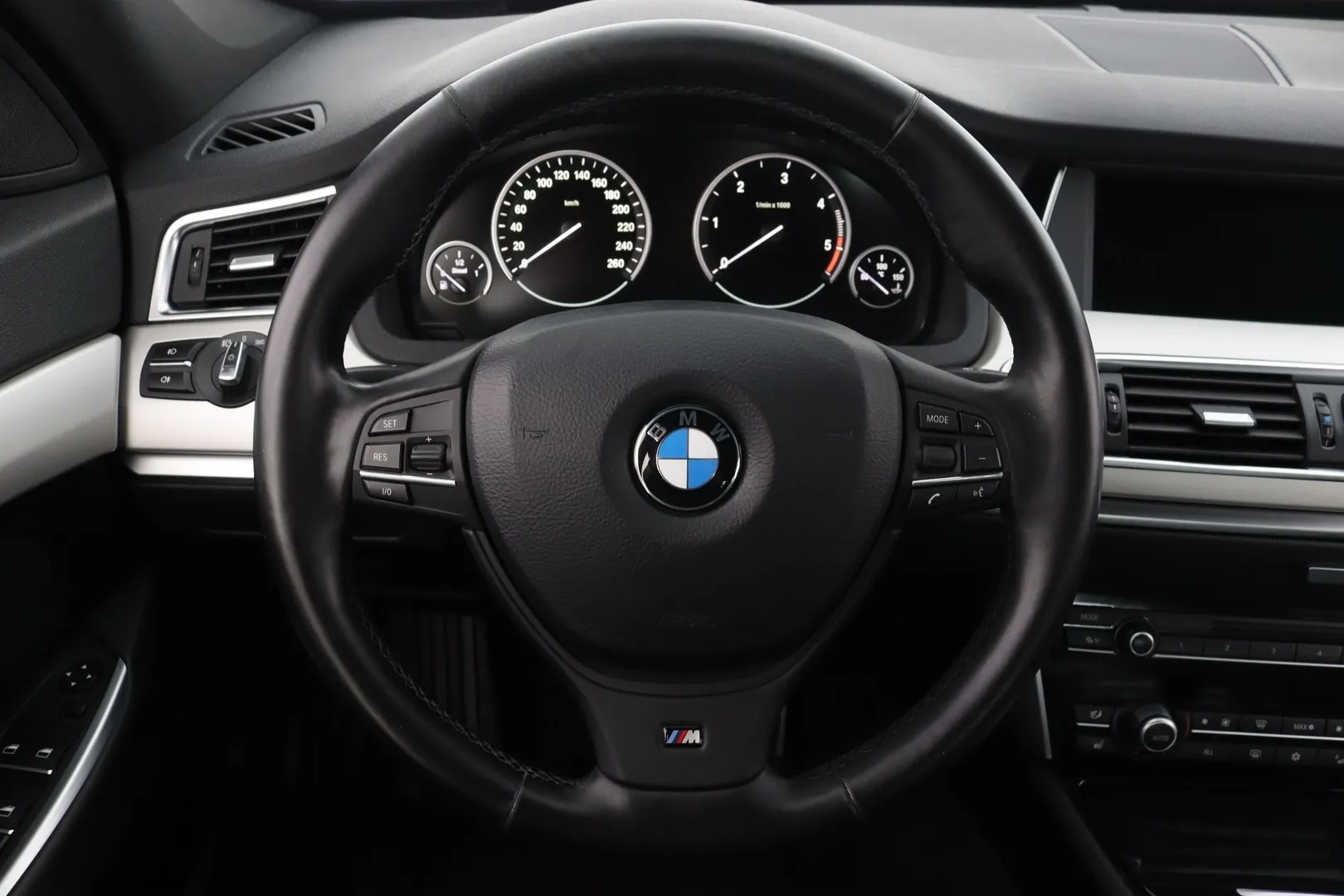 BMW 530 TOZ-290 carousel image