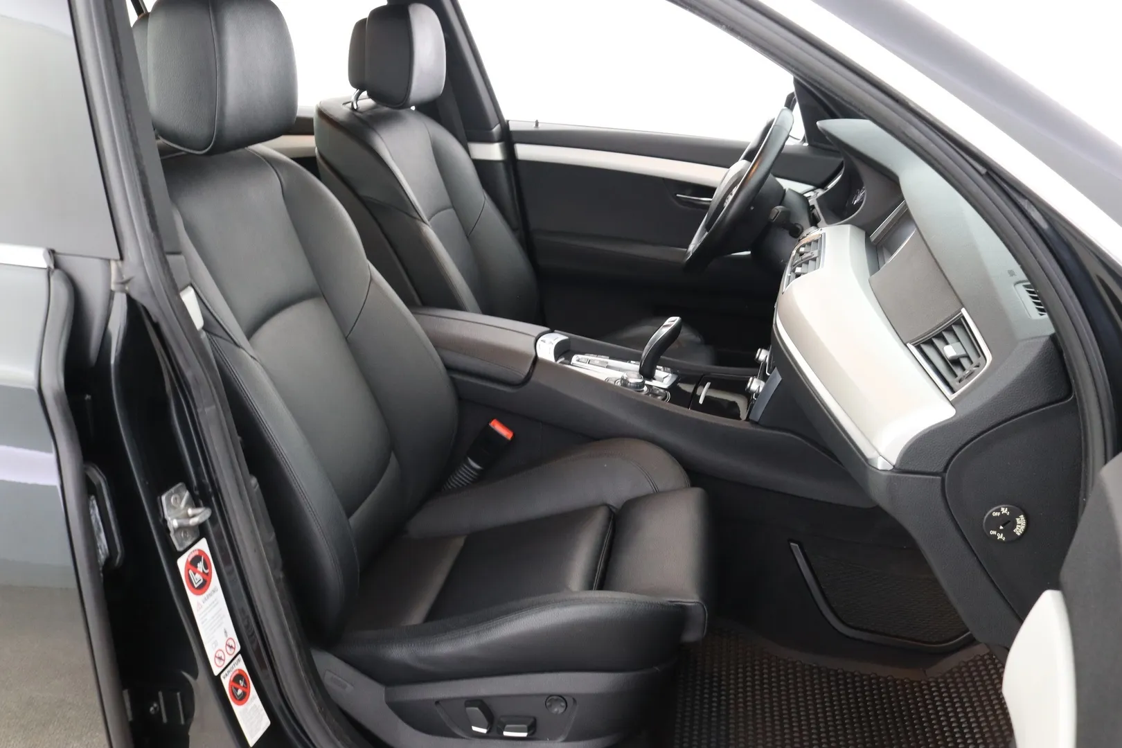 BMW 530 TOZ-290 carousel image
