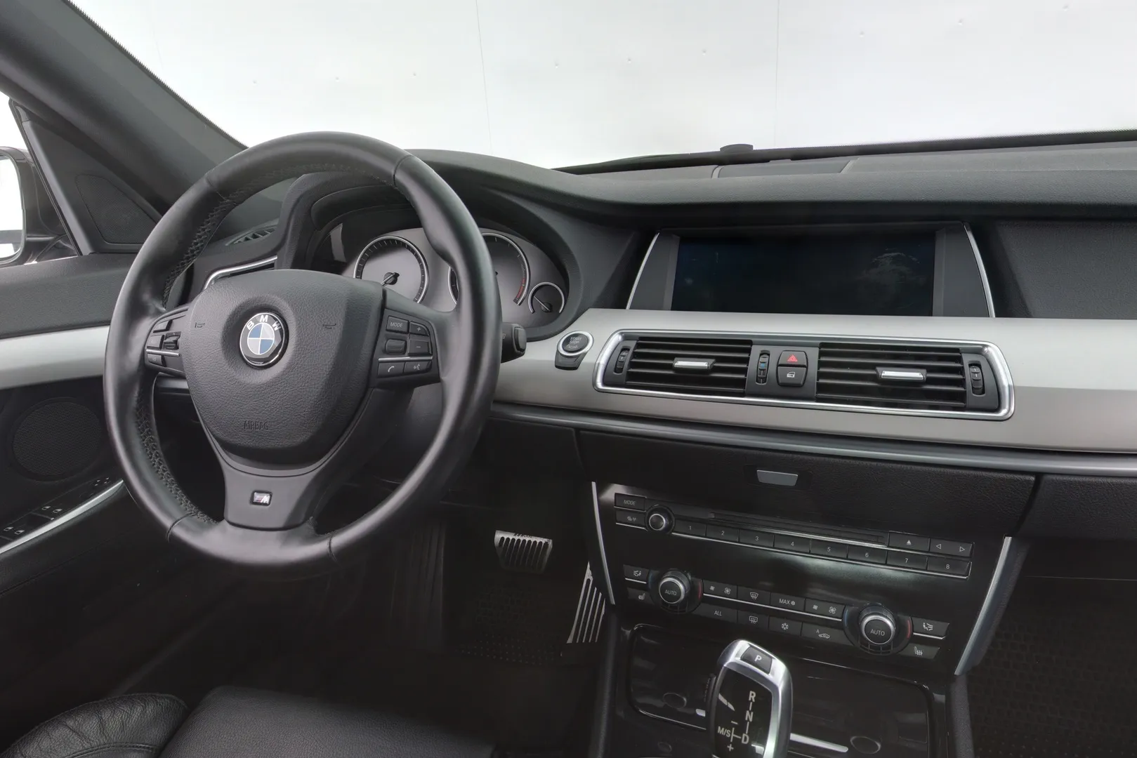 BMW 530 TOZ-290 carousel image