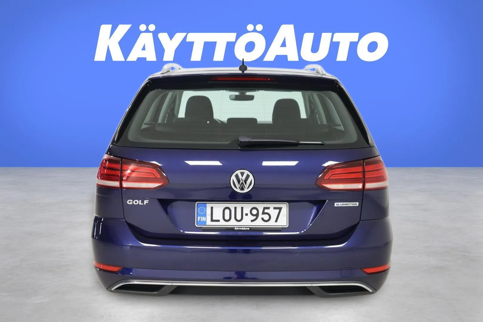 Volkswagen Golf LOU-957 carousel image