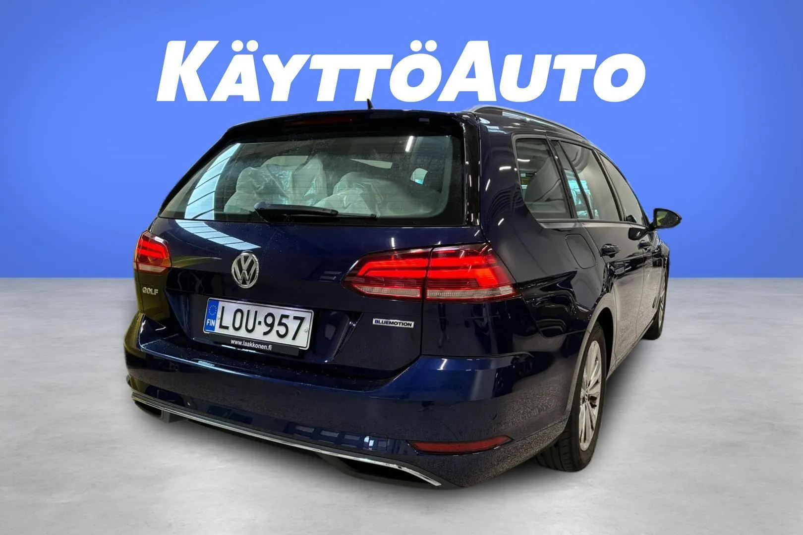 Volkswagen Golf LOU-957 carousel image