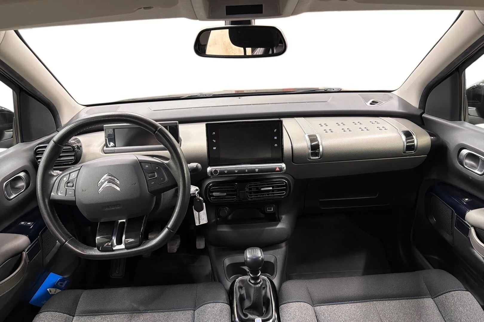 Citroen C4 Cactus CLS-829 carousel image