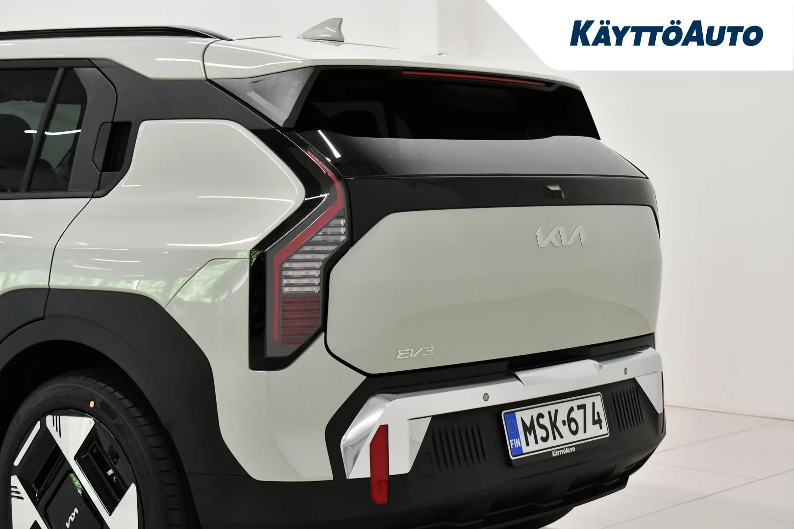 Kia EV3 MSK-674 carousel image
