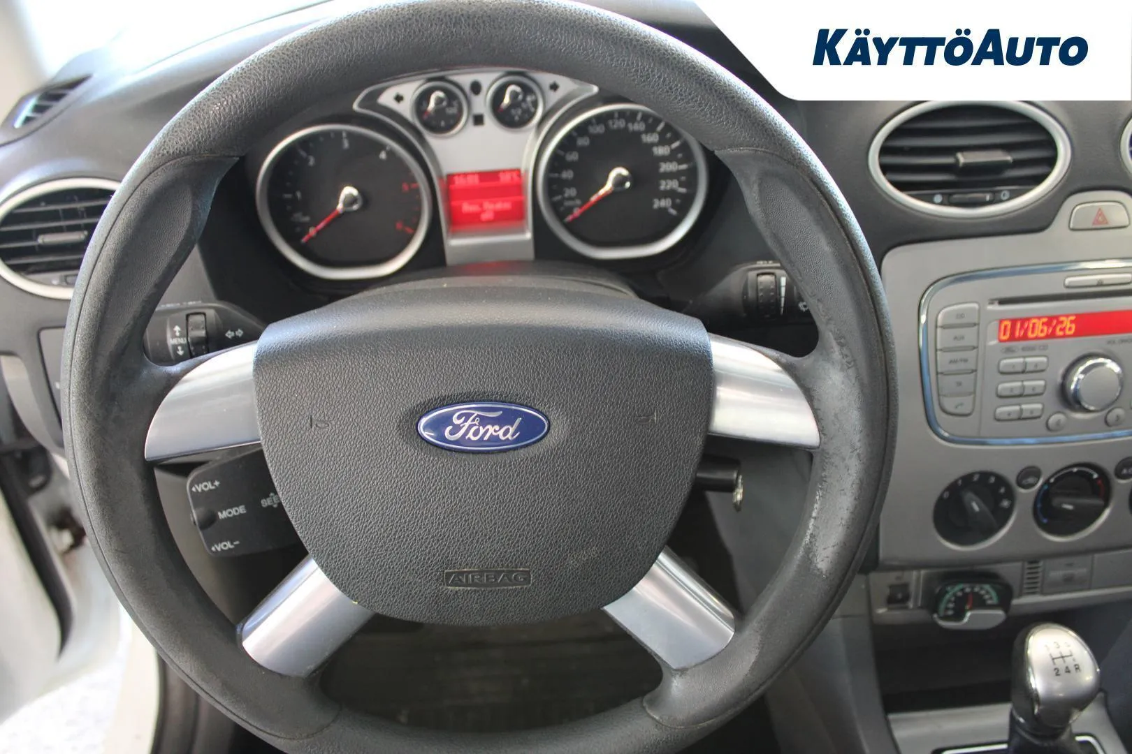 Ford Focus GIA-241 carousel image