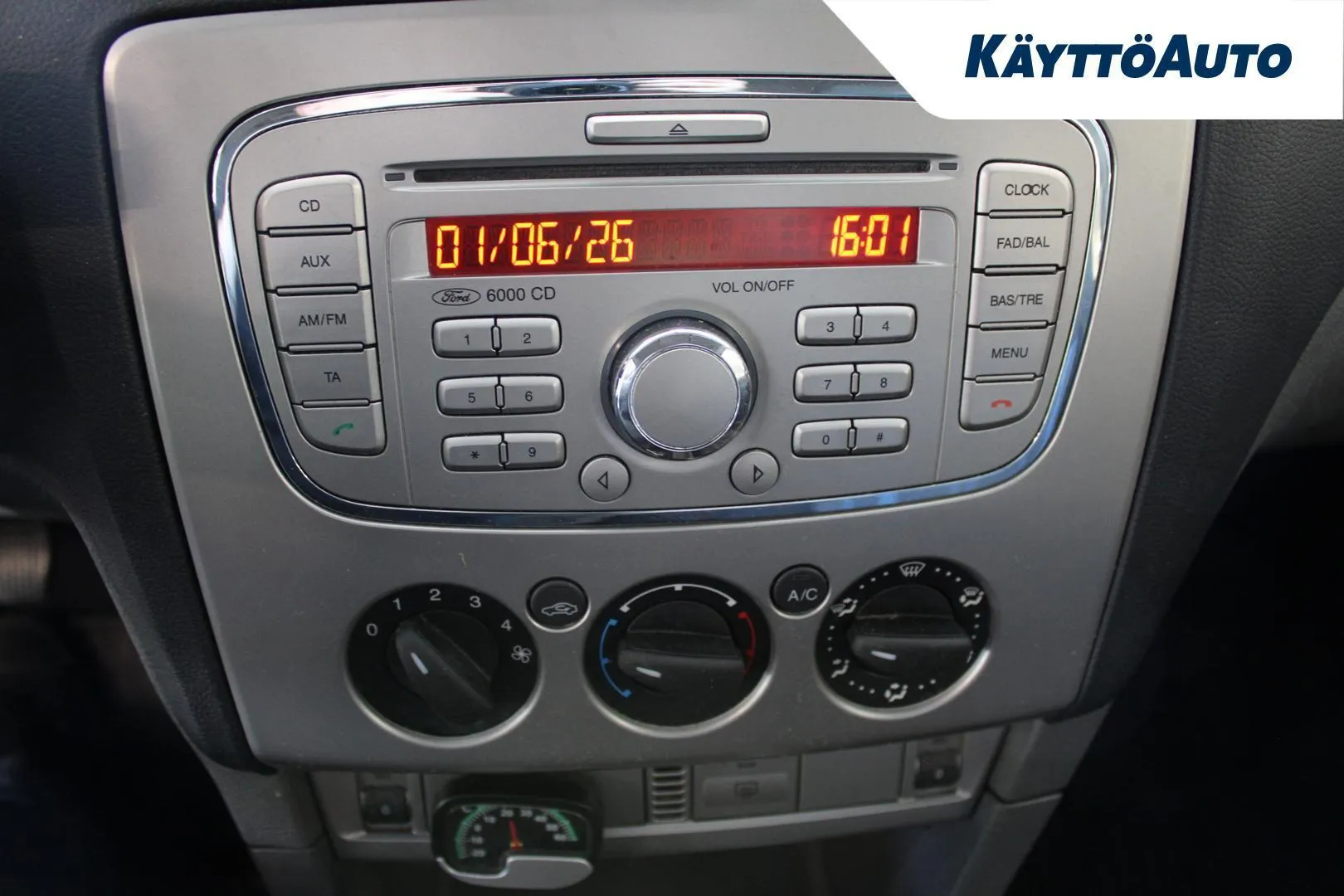 Ford Focus GIA-241 carousel image