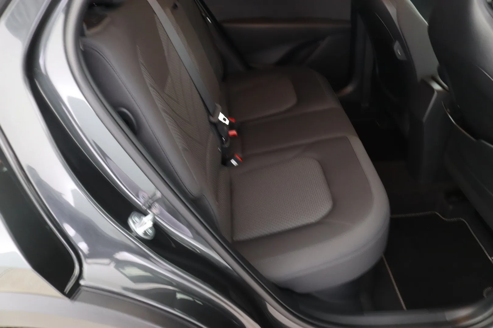 Kia Niro NNS-602 carousel image
