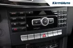 Mercedes-Benz E OZP-637 carousel thumbs